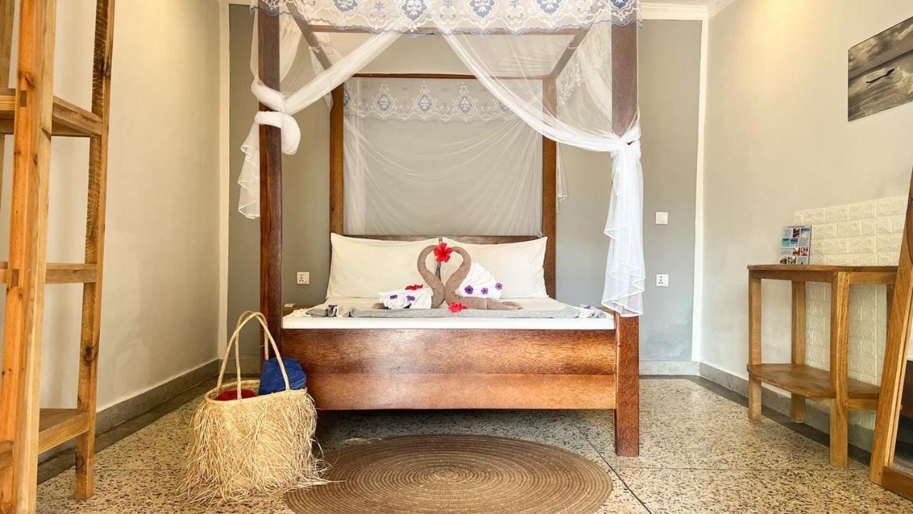 Seashore Beach Hotel Кивенгва Экстерьер фото
