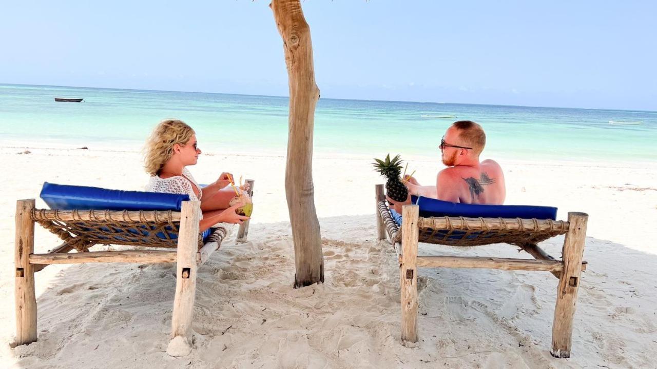 Seashore Beach Hotel Кивенгва Экстерьер фото