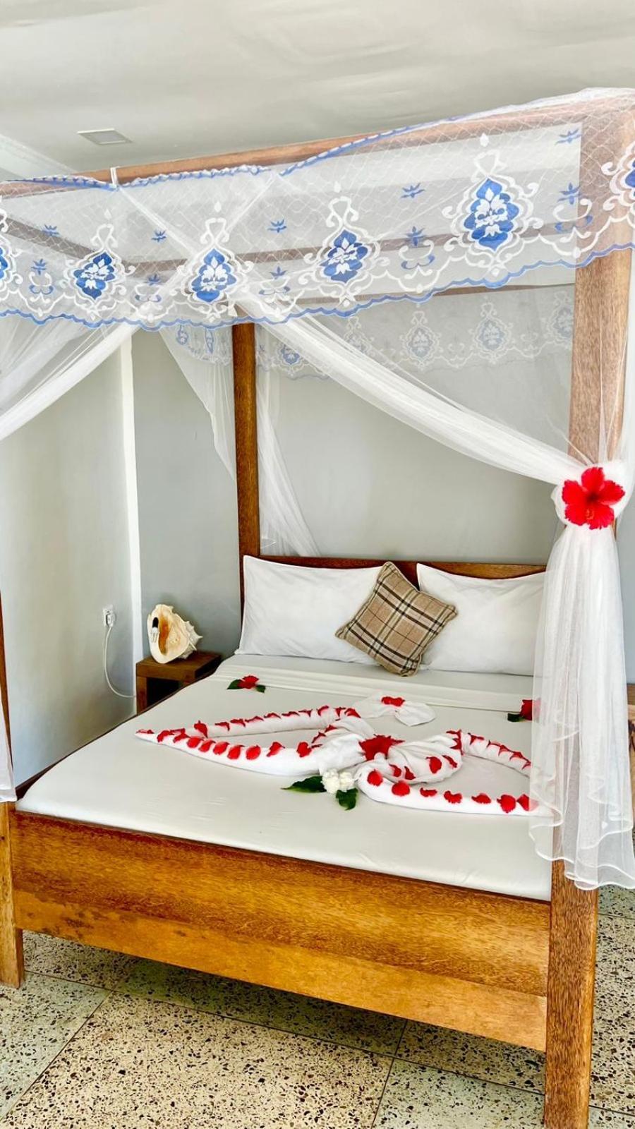 Seashore Beach Hotel Кивенгва Экстерьер фото